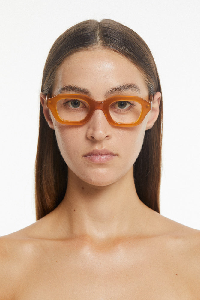 DELARGE STREAMS AMBER