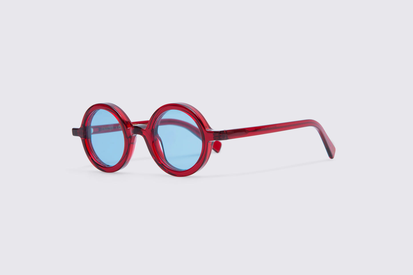 RONGLE II RED x CAFE LEANDRA